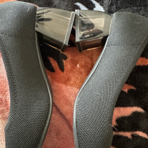 The most comfortable shoes ever - Picture 5 of 6